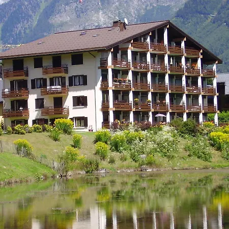 Le Cristal Des Glaces By Interhome Chamonix